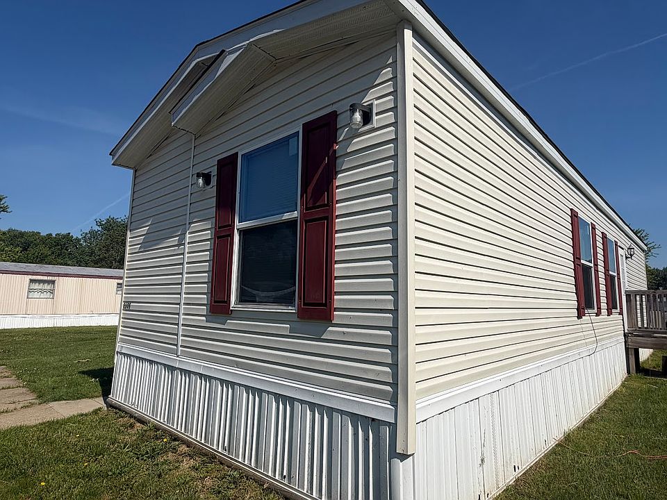 1st image of 2109 Eagle Dr #241
