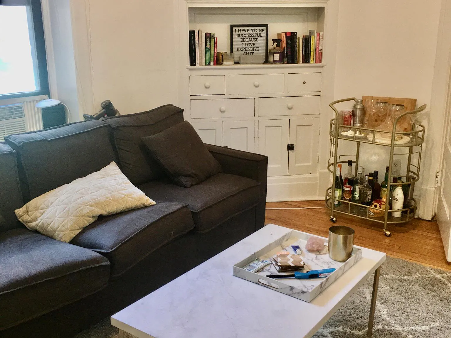 2 bed, 850 sqft, $2,550 — Photo 2