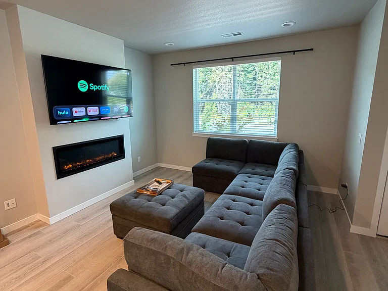 18508 NE 45th Ave — Photo 11