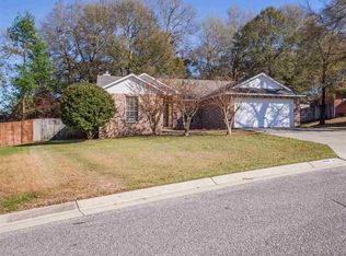 1084 Cobblestone Dr, Pensacola, FL 32514