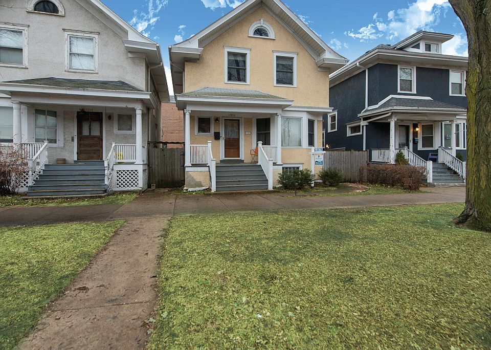 1st image of 1321 W Waveland Ave