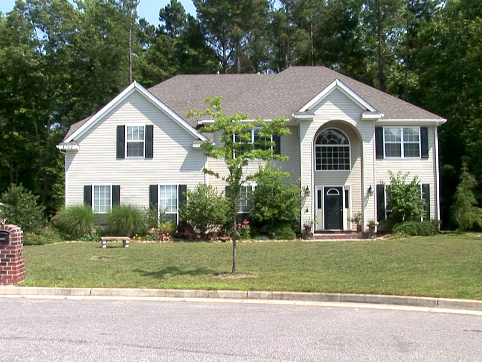 1st image of 3700 Sugar Pine Ct