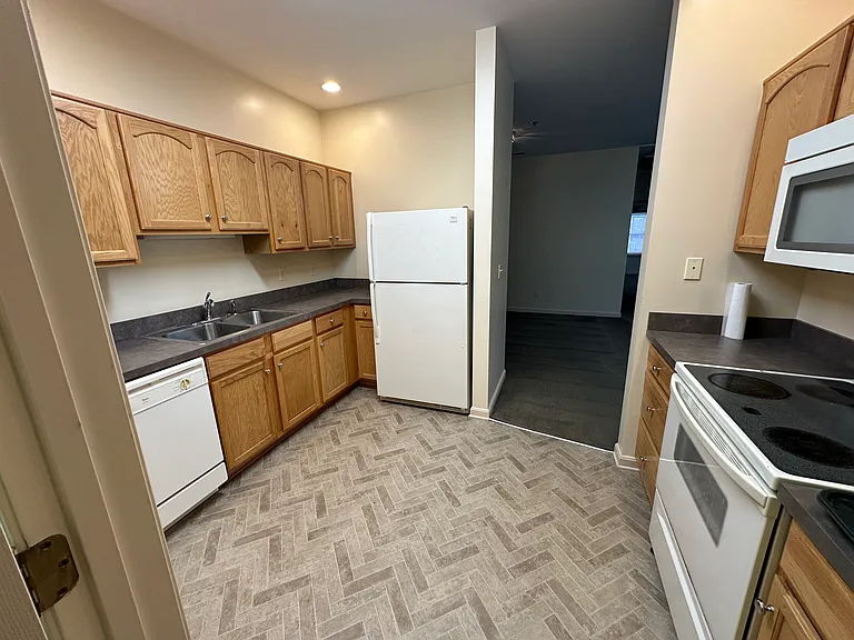 515 Main St #C — Photo 5