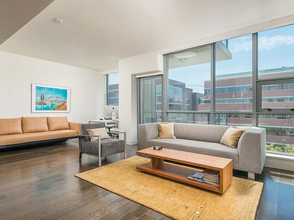 1st image of 420 Mission Bay Blvd N Unit 504
