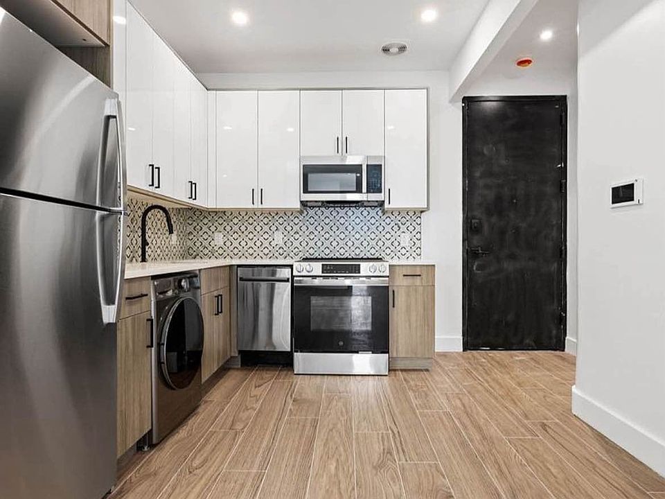 1st image of 363 Hawthorne St #4B