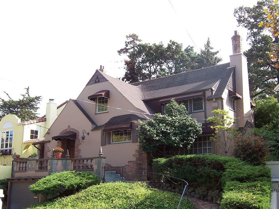 857 Alma Place Front View