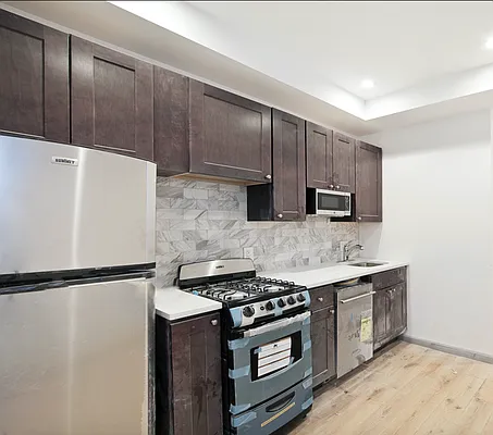 Rented by R New York | media 20