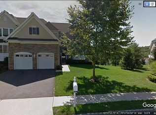 16 Lonergan Ln, West Orange, NJ