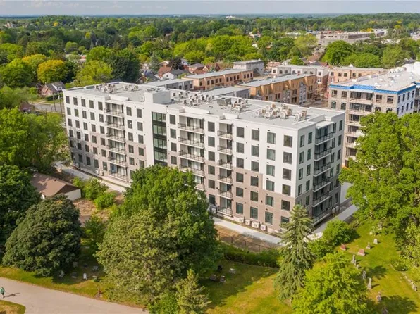 103 Roger St #310, Waterloo, ON N2J 0G2