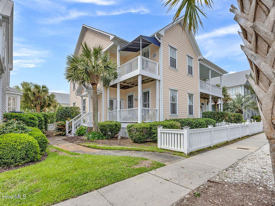 1st image of 205 Silver Sloop Way