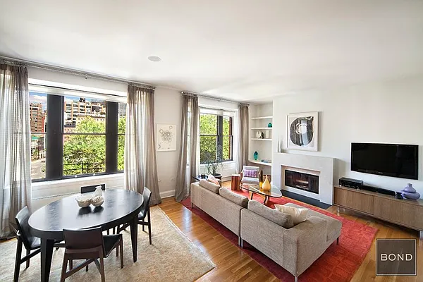 Rented by Bond New York | media 11