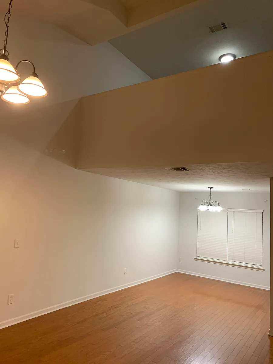 Building Photo - 5054 Preserve Blvd