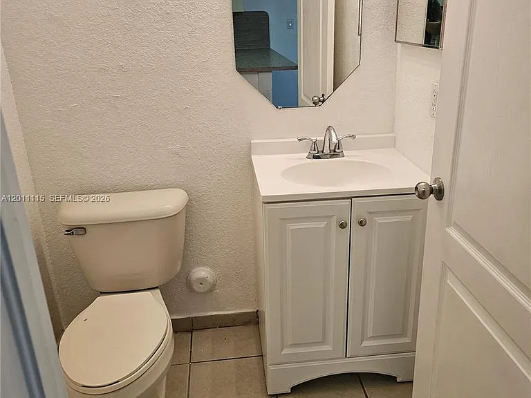 8518 SW 214th Way #8518 — Photo 4