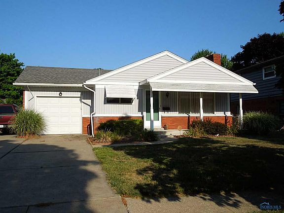 2nd image of 6137 Foth Dr
