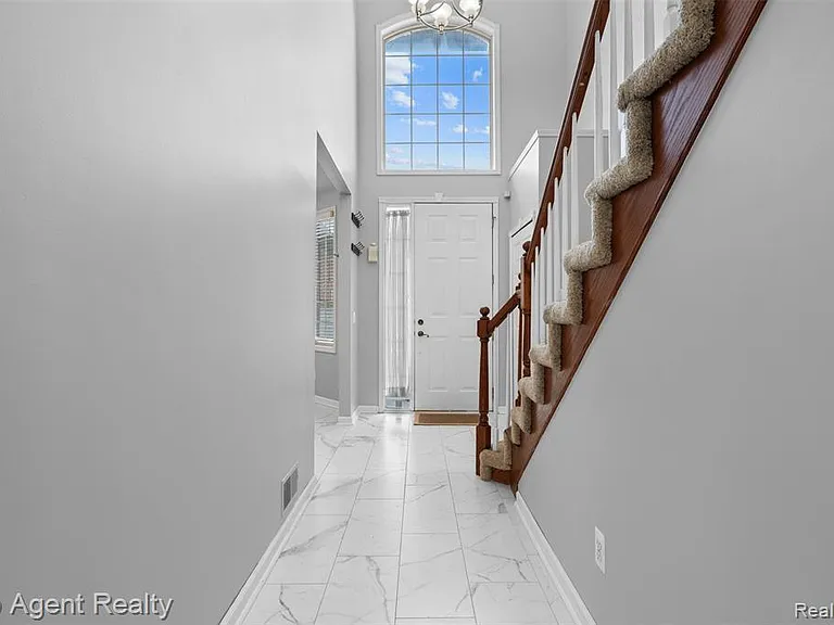1066 Lorenzo Ct #1 — Photo 4
