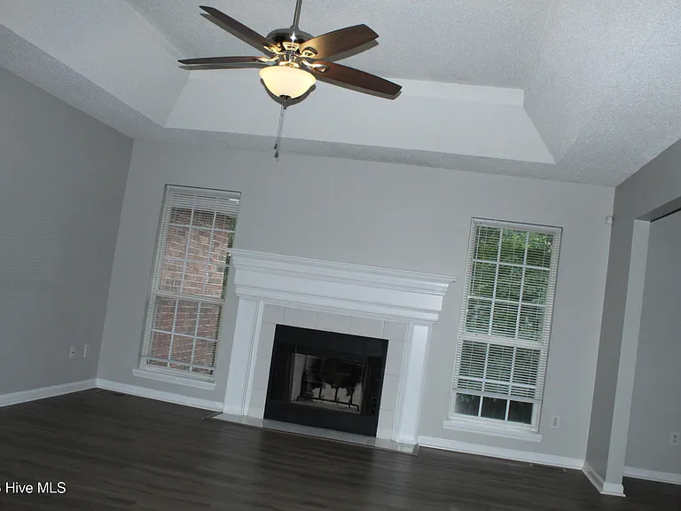 2514 Winterville Dr — Photo 9