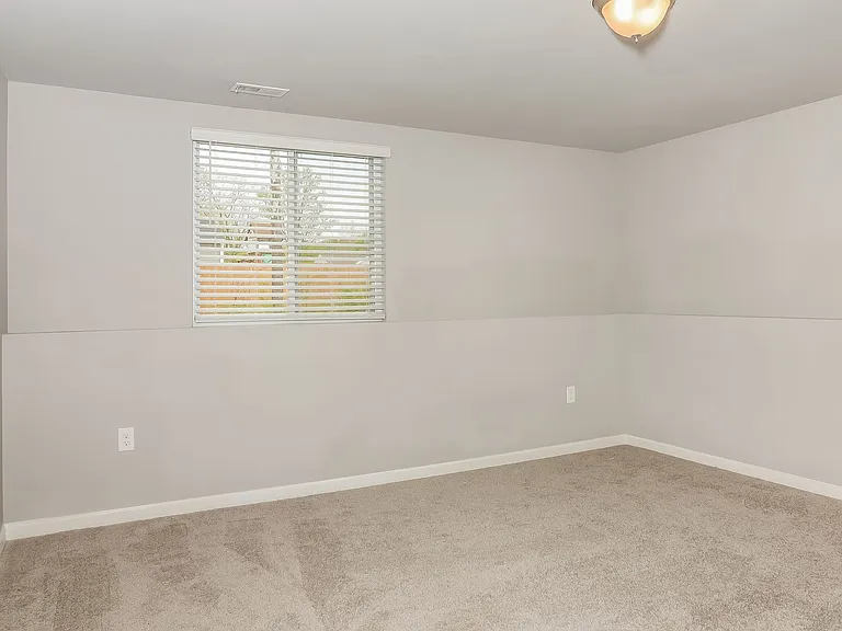 3866 Watertown Dr — Photo 19