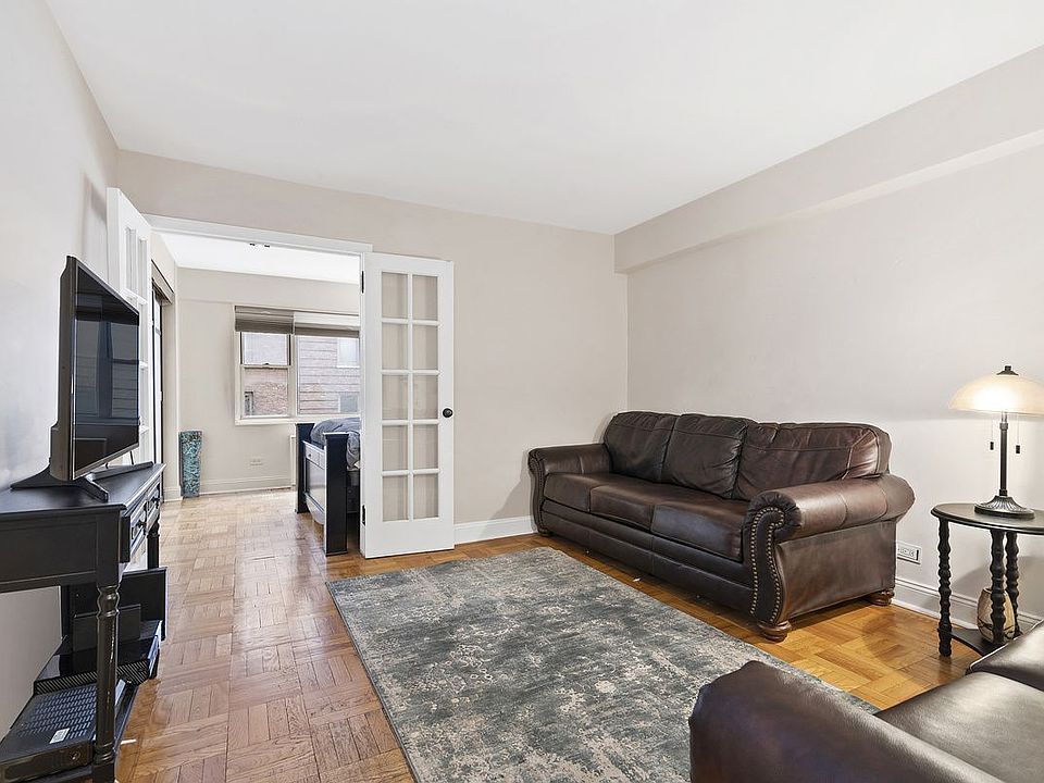 1st image of 100 W 57th St APT 6L