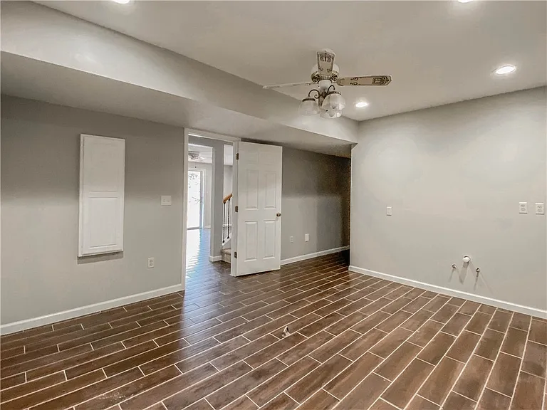 255 Starritt Ln — Photo 25