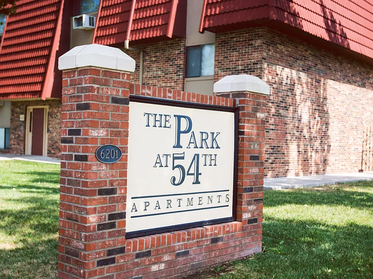 Park at 54th Apartments — Photo 22