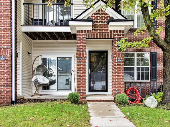 229 Scio Village Ct Unit 109, Ann Arbor, MI 48103