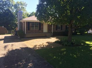 601 Scott Montfort Dr, La Grange, KY 40031