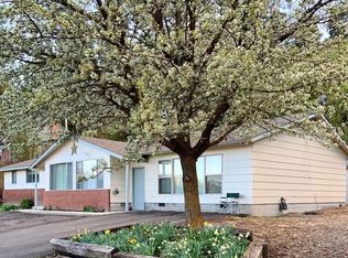 1435 Lakeshore Dr, Klamath Falls, OR 97601