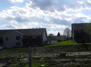 1806 E 6th St, Coal Valley, IL