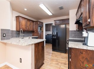 4 W Wichita Ln, Belton, TX 76513