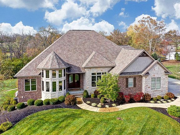 2nd image of 6019 Winding Creek Blvd