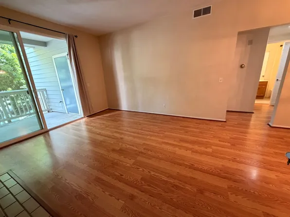 3395 Pinewood Ter APT 202, Fremont, CA 94536