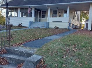 85 Woodland Rd, Woonsocket, RI 02895