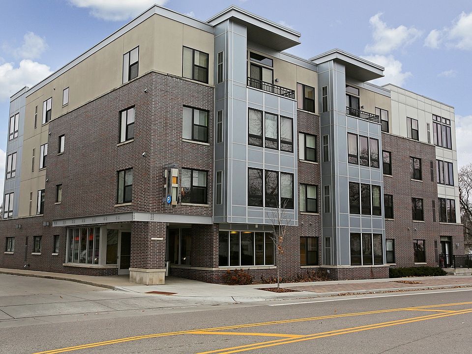 1st image of 7601 Aldrich Ave S APT 303