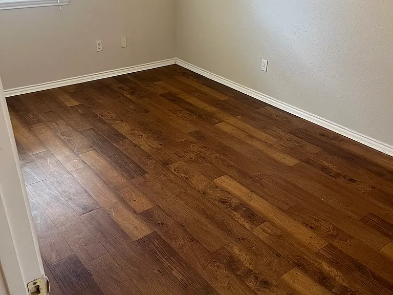 410 Justice Ave — Photo 34