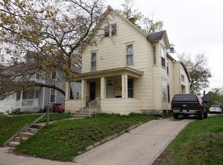 1834 Francis Ave SE, Grand Rapids, MI 49507