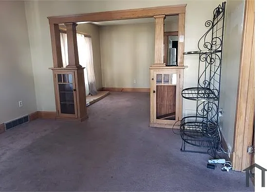 3 bed, 1100 sqft, $1,100 — Photo 2