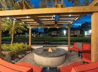 Carrollwood Station, Tampa, FL 33614