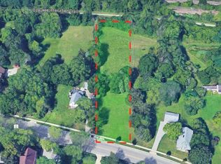 927 N Green Bay Rd, Grafton, WI 53024