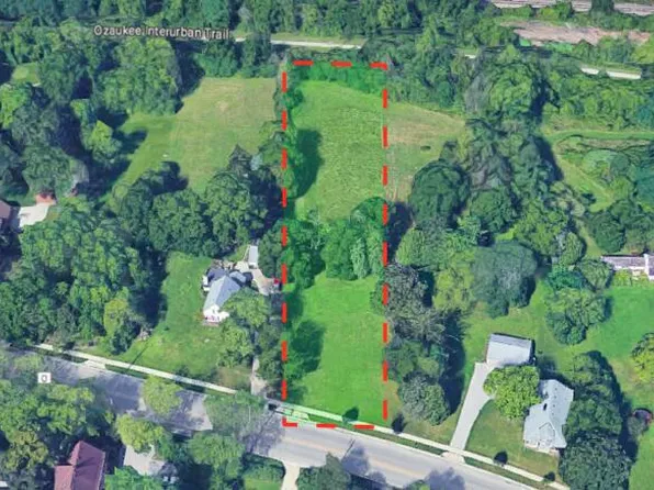 927 North GREEN BAY ROAD, Grafton, WI 53024