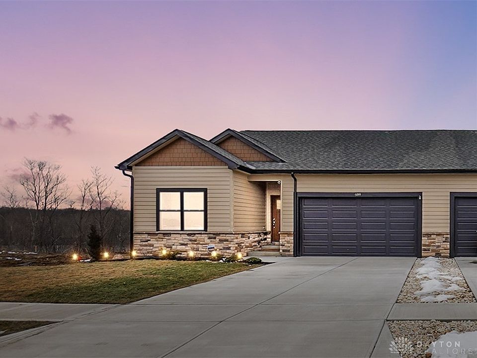 1st image of 689 Waldsmith Way