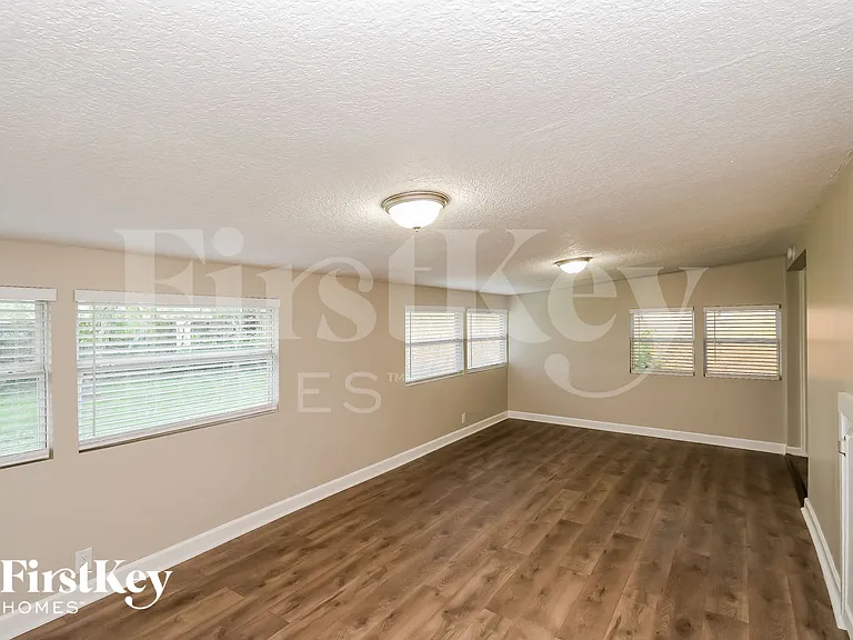 3424 S Copper Cir — Photo 3