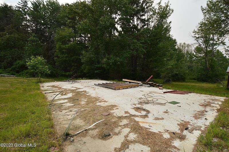 4th image of 416 State Highway 29A
