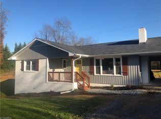 285 Turner Mountain Rd, Mount Airy, NC 27030