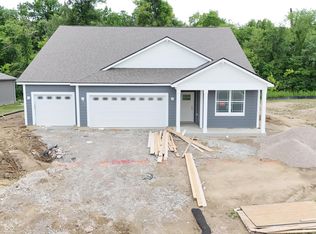 3847 Donaldson Creek Ct, Clayton, IN 46118