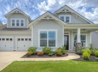 5104 Waterloo Dr, Tega Cay, SC 29708