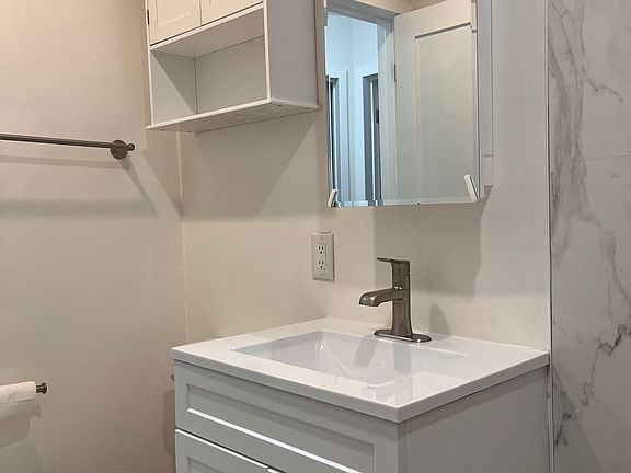 4th image of 966 Emerald St APT A