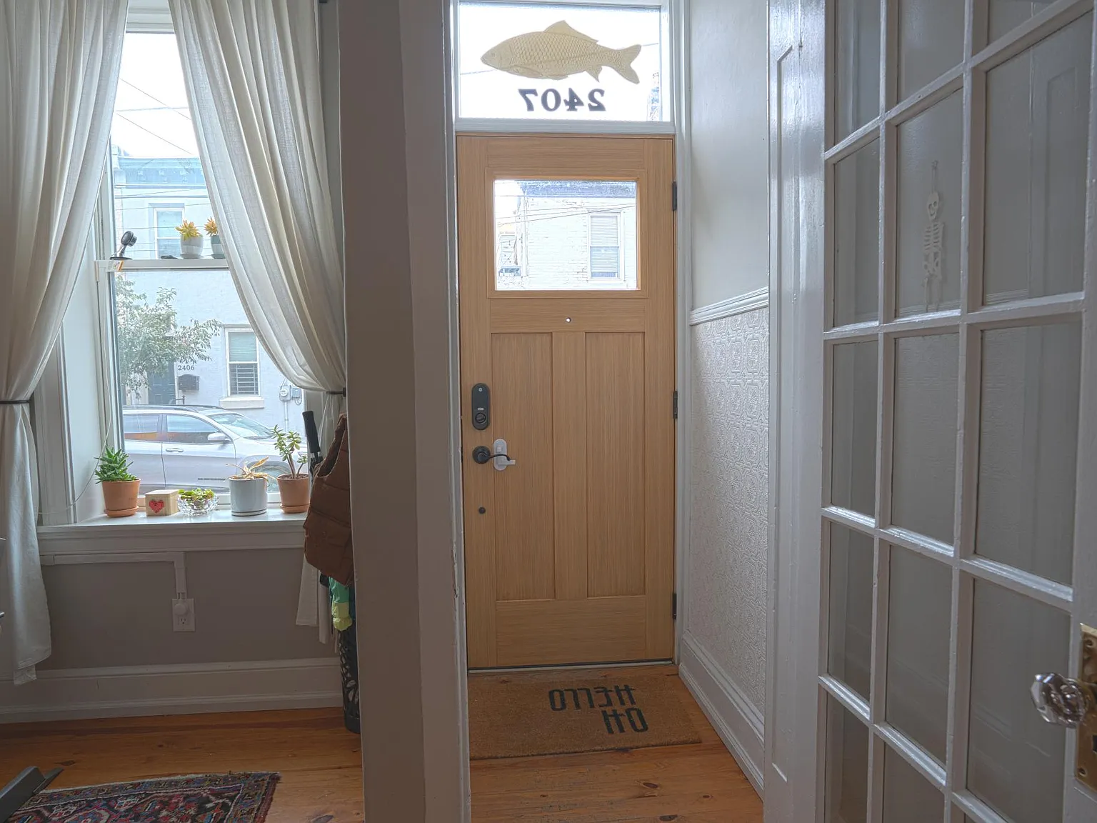 2407 E Gordon St — Photo 2