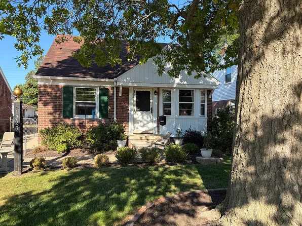 1723 N Franklin St, Dearborn, MI 48128