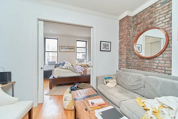 Rented by Living New York | media 10