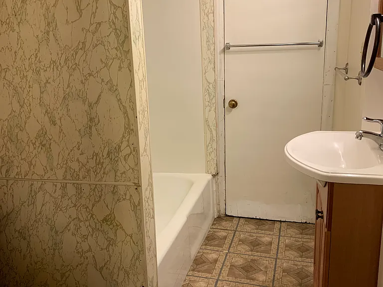 31 Cogswell St #1 — Photo 8